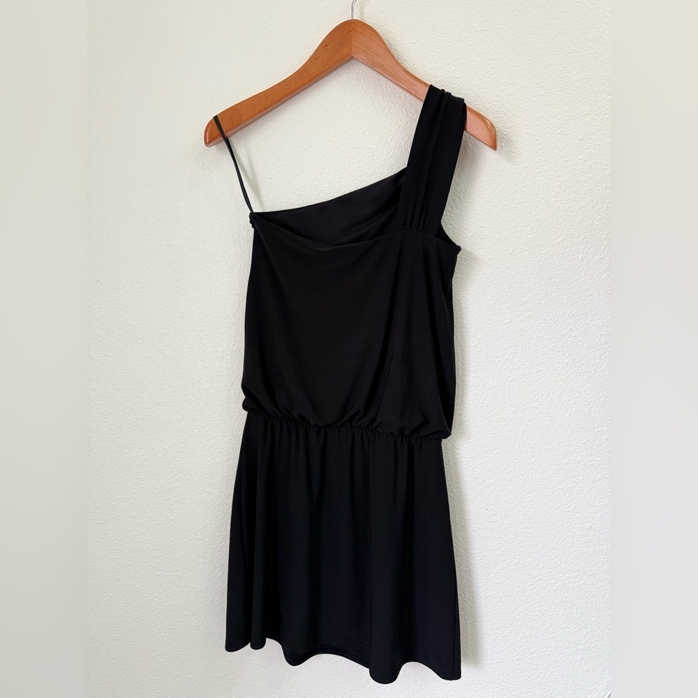 White House Black Market NWT One-Shoulder Black Mini Dress Women’s Size 2